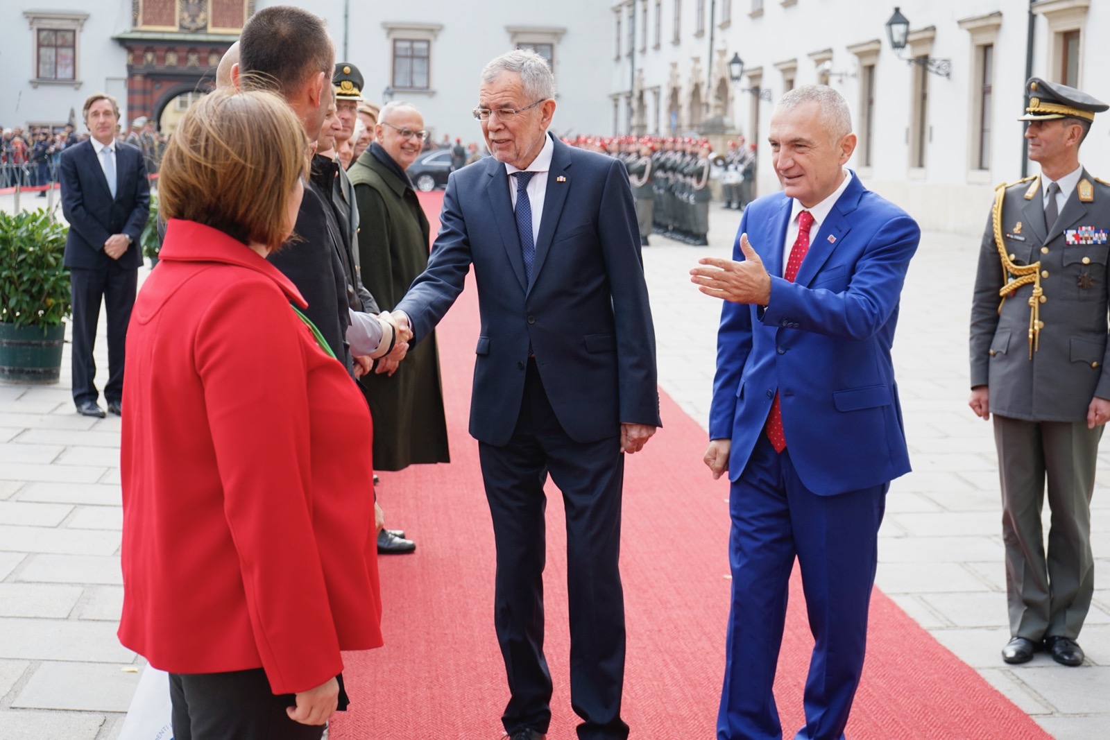 2018_10_23_4Gardekompanie_Albanien_HBM_Burghof - 21 of 24