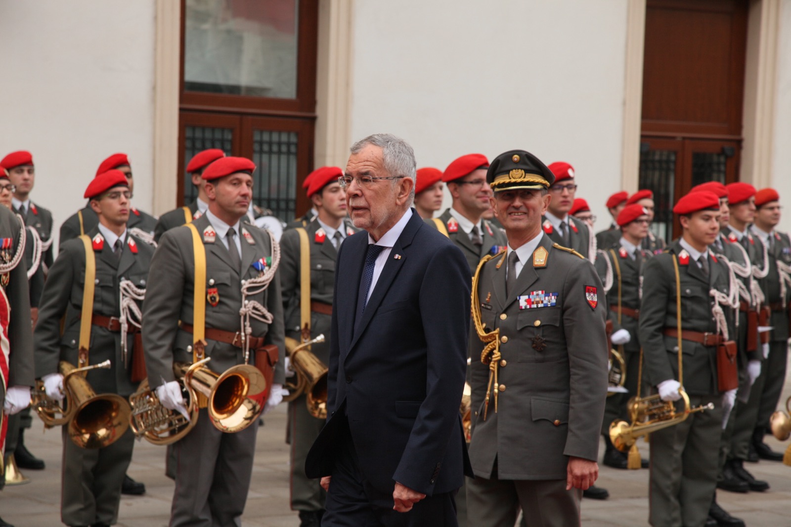 2018_10_23_4Gardekompanie_Albanien_HBM_Burghof - 7 of 24
