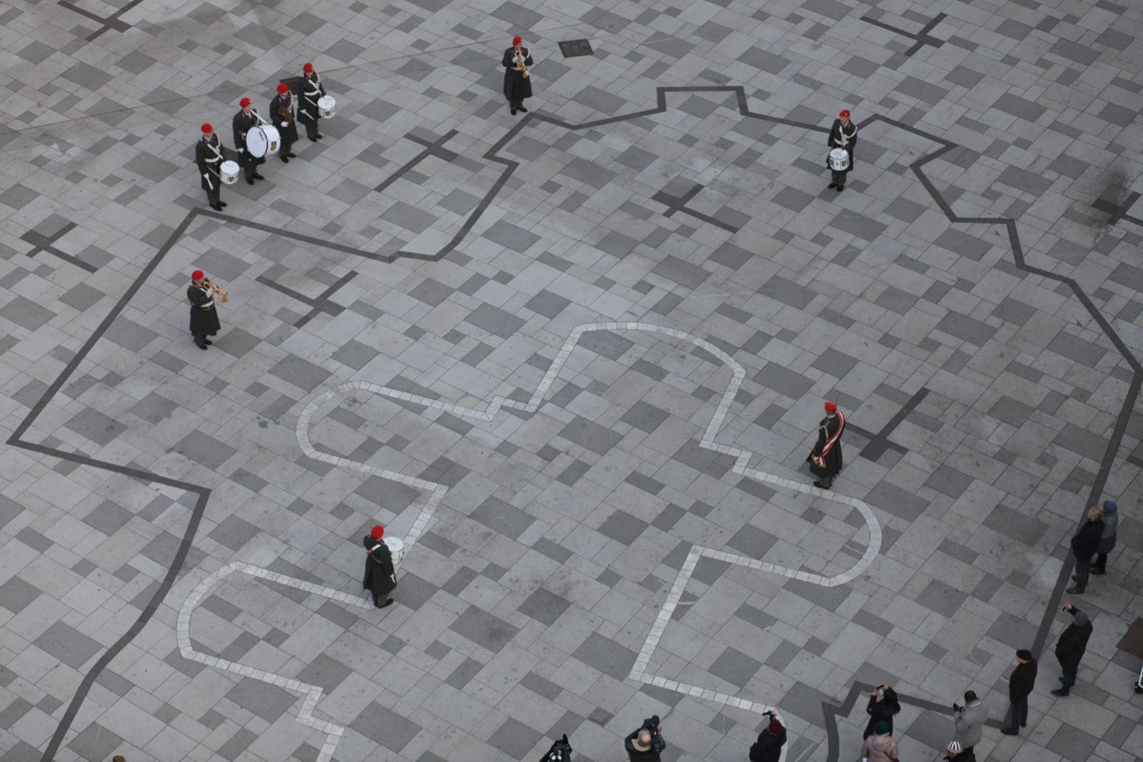 2019_01_16_Gardemusik_Oman_Flashmob_BallderOffiziere - 2 of 36