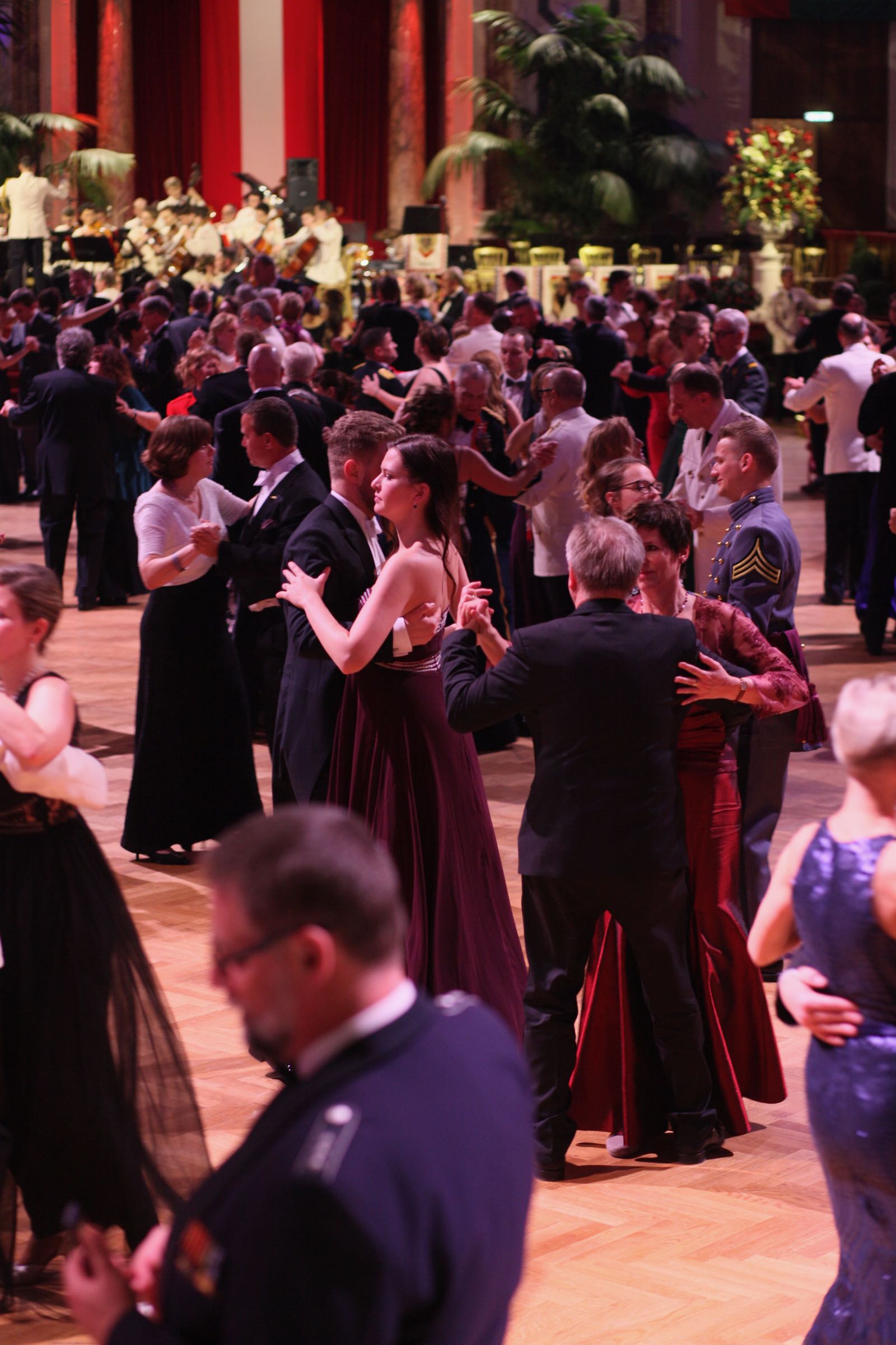 2019_01_18_Garde_BallderOffiziere_Hofburg (1) - 70 of 98