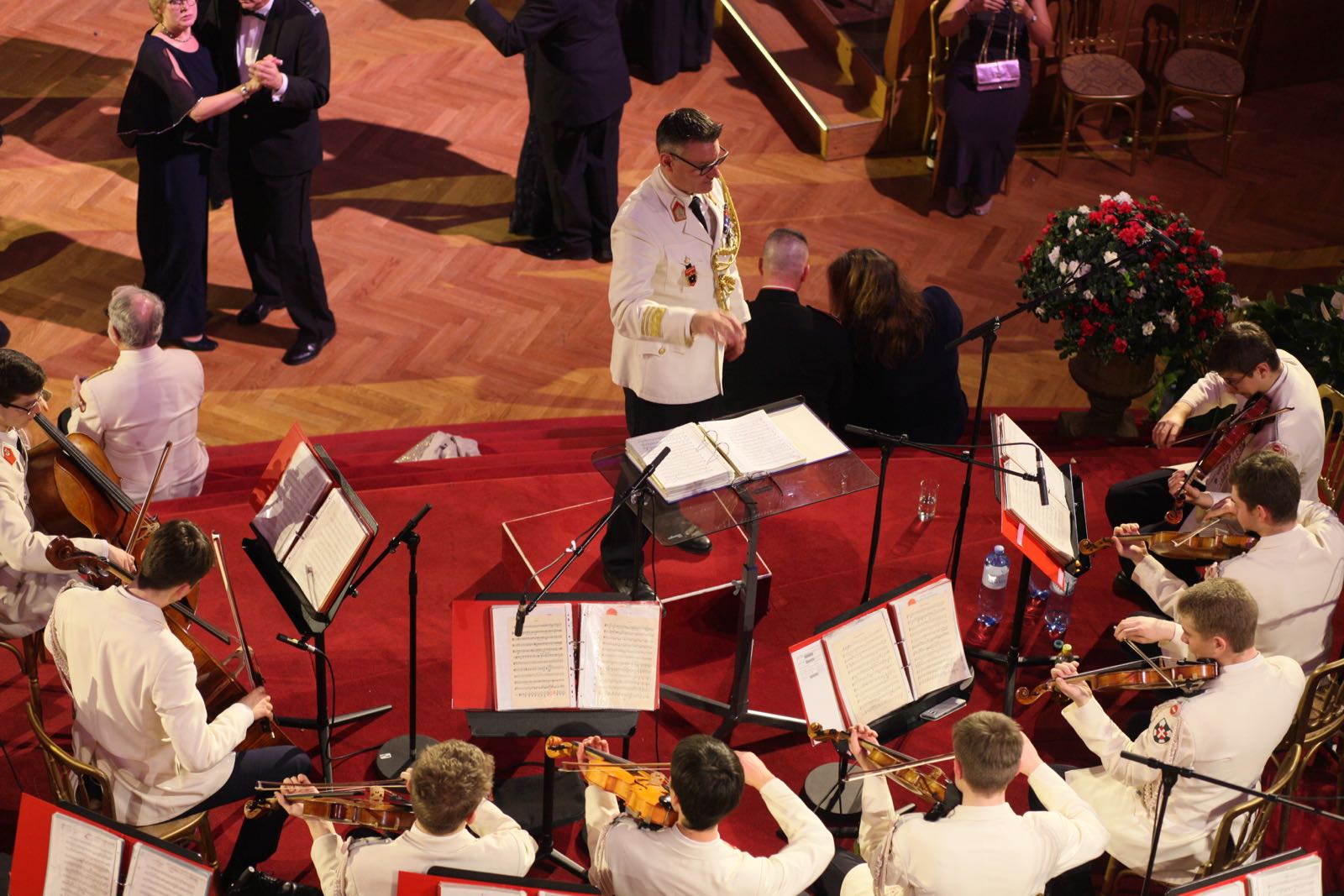 2019_01_18_Garde_BallderOffiziere_Hofburg (1) - 82 of 98