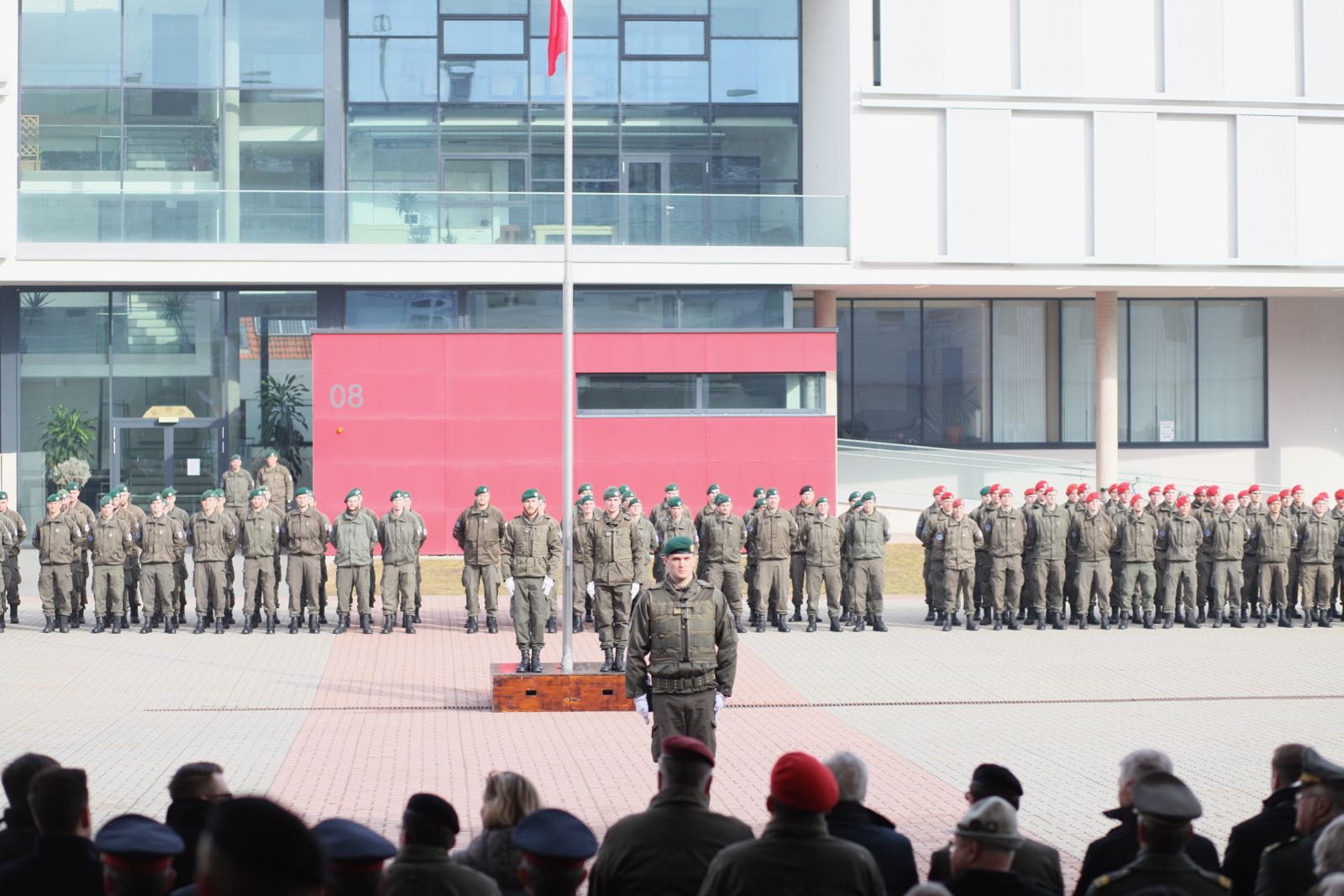 2019_02_08_5Gardekompanie_KPE_EUFOR30_Verabschiedung - 34 of 61