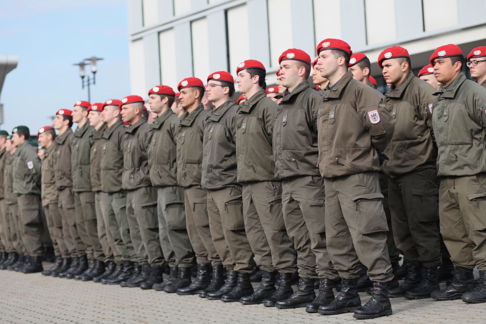 2019_02_08_5Gardekompanie_KPE_EUFOR30_Verabschiedung - 45 of 61