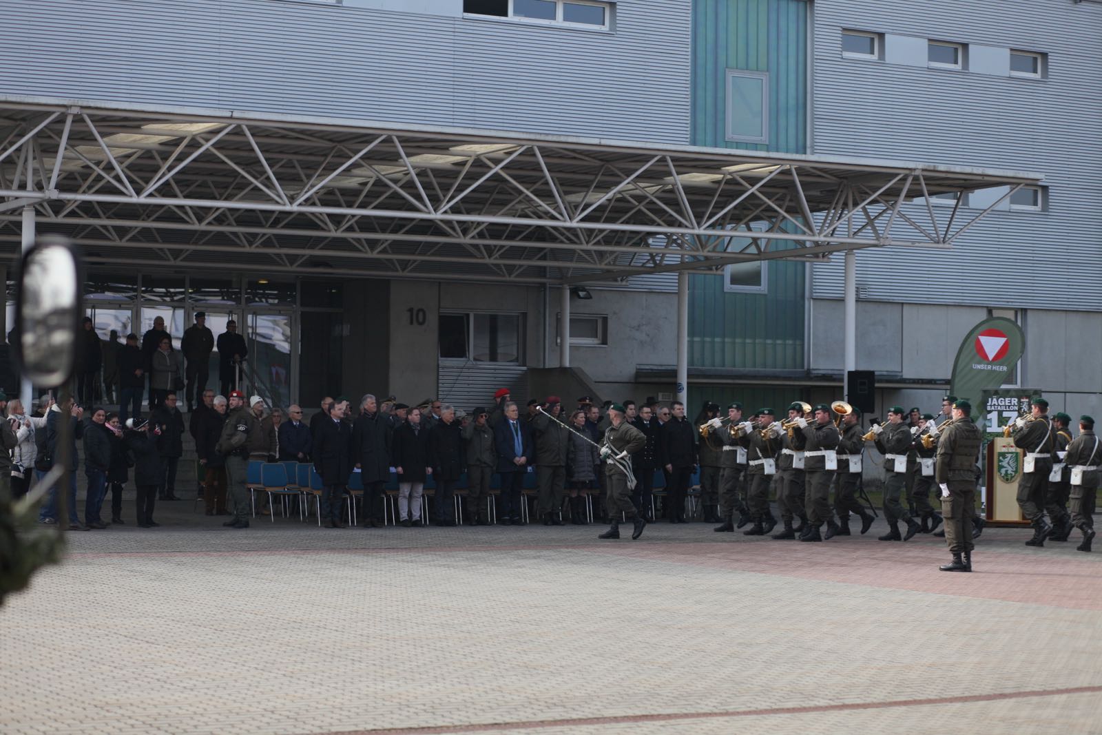 2019_02_08_5Gardekompanie_KPE_EUFOR30_Verabschiedung - 47 of 61