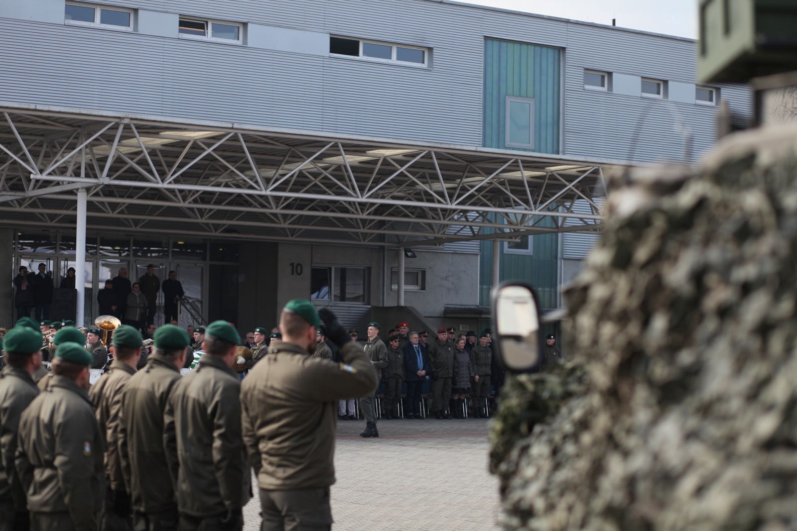 2019_02_08_5Gardekompanie_KPE_EUFOR30_Verabschiedung - 48 of 61