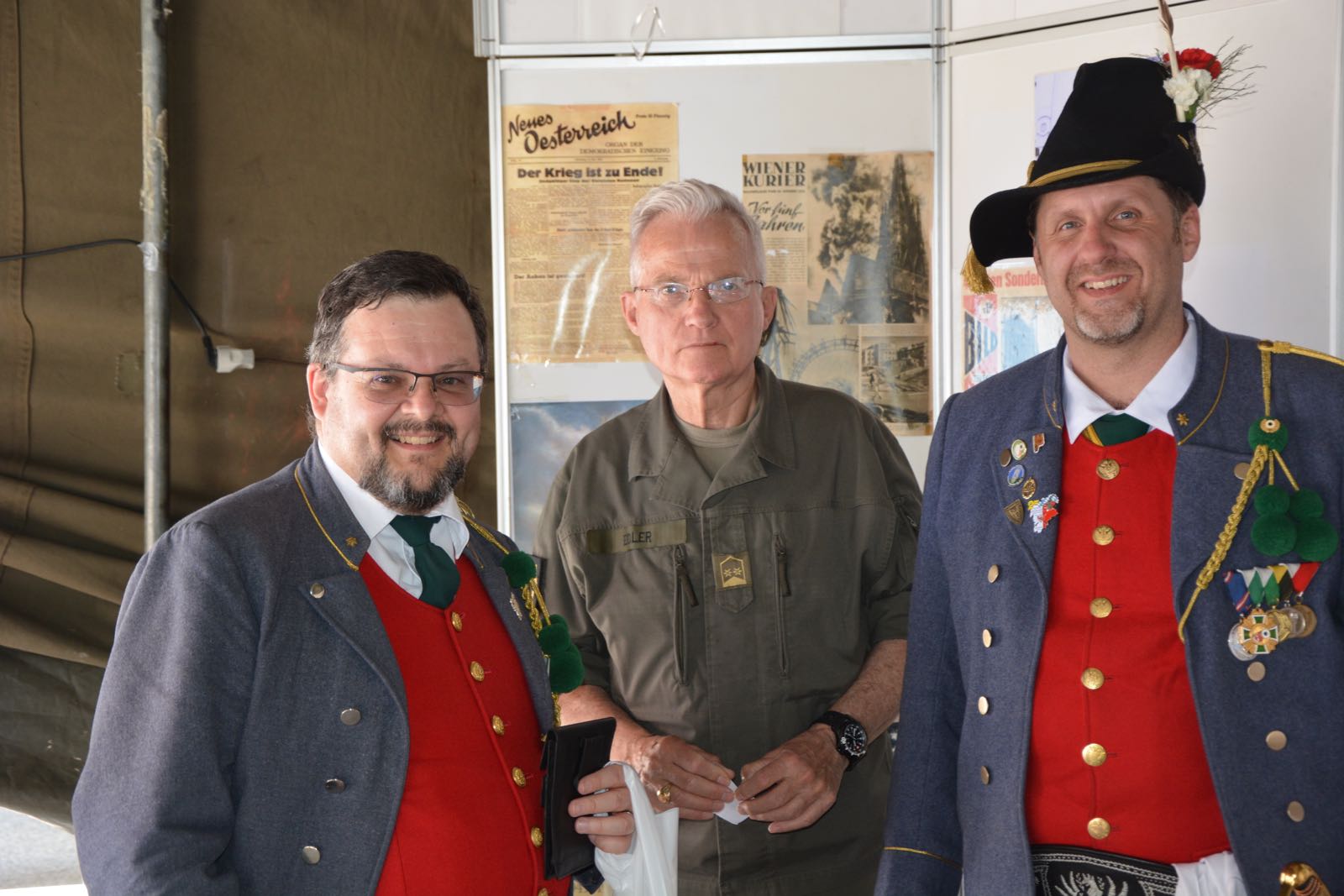 2019_05_25_Garde_Traditionstag_Block2_Innenhof1200-42-of-64