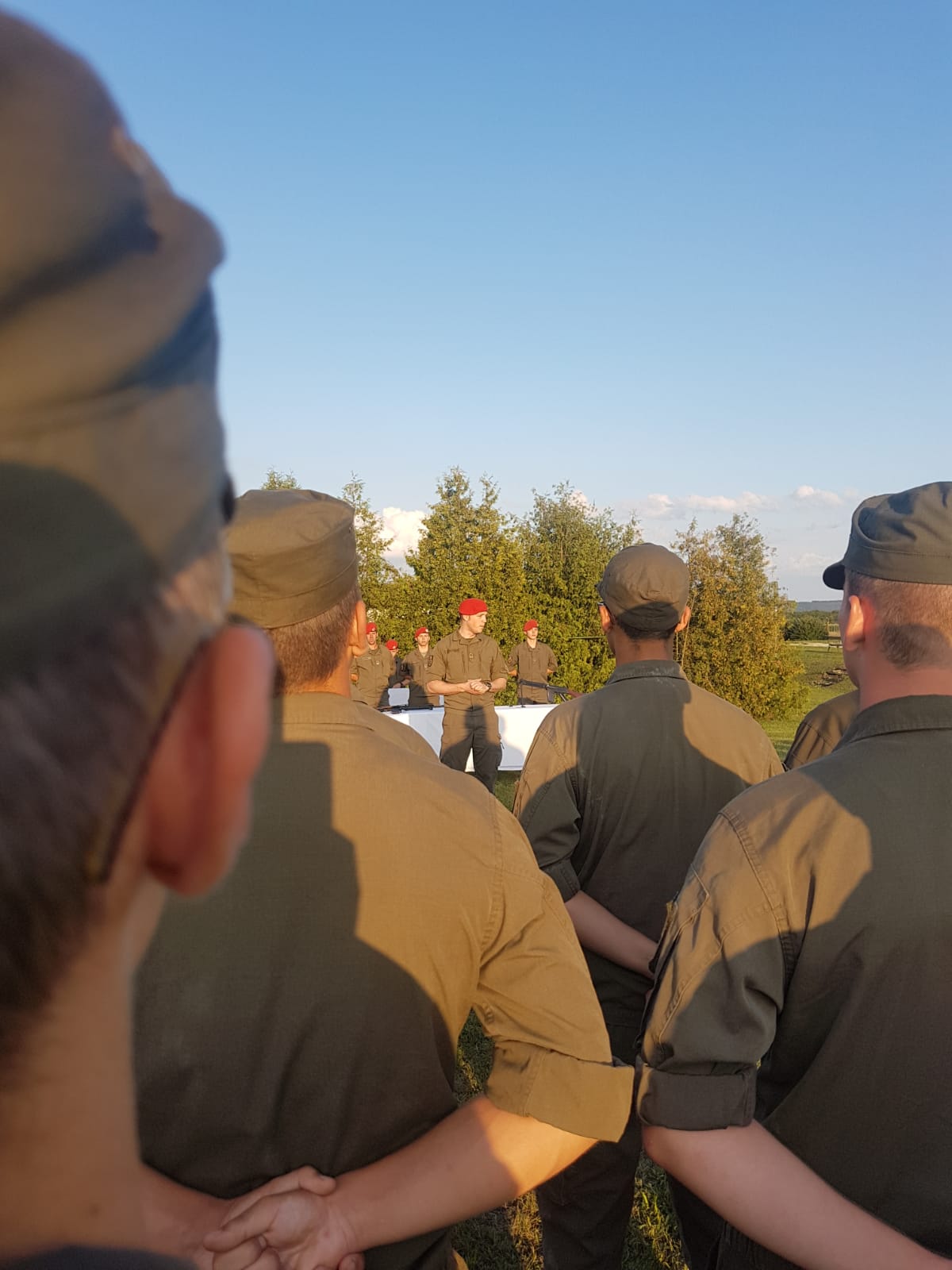 2019_08_01_Garde_1.GdKp_Horn_feierliche-Waffenübergabe-StG58_02