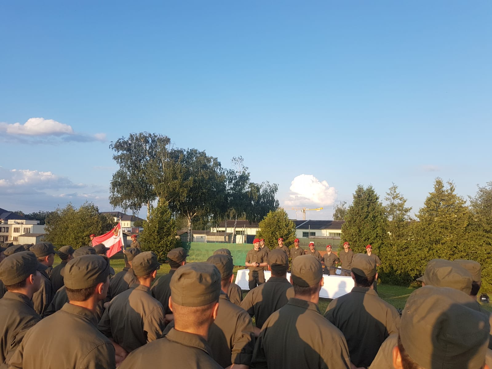 2019_08_01_Garde_1.GdKp_Horn_feierliche-Waffenübergabe-StG58_04