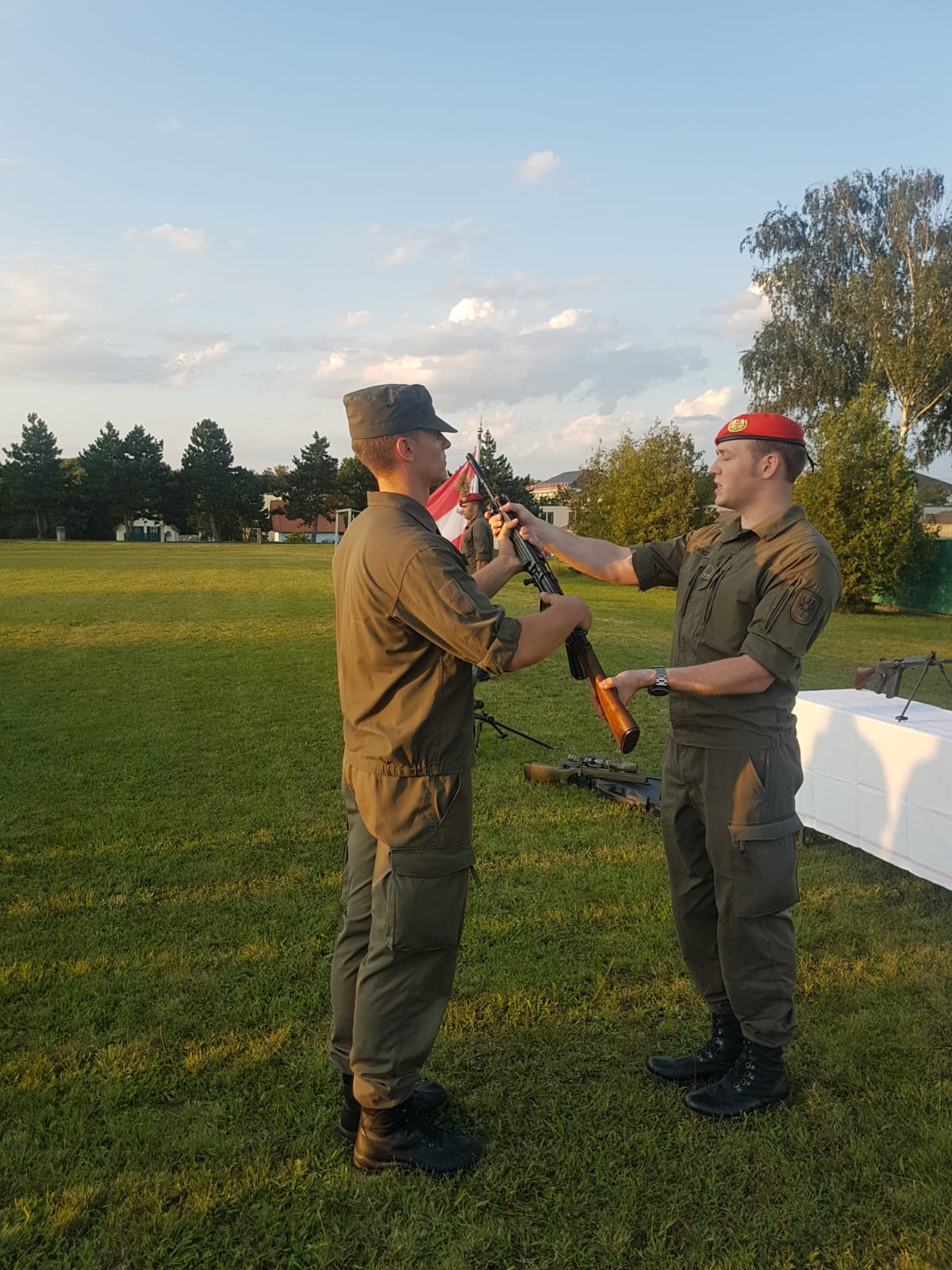2019_08_01_Garde_1.GdKp_Horn_feierliche-Waffenübergabe-StG58_26