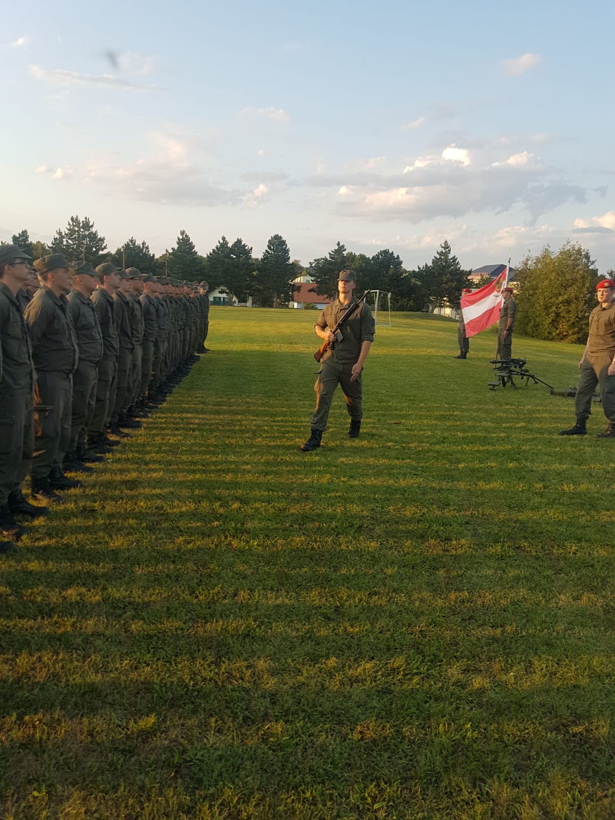 2019_08_01_Garde_1.GdKp_Horn_feierliche-Waffenübergabe-StG58_29