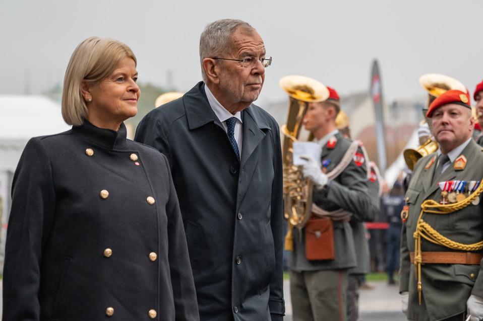 Download-2