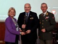 AUSTRIA / Vienna / Maria Theresien-Kaserne / Verleihung des Ehrenpreises Pro Defensione Junior an Stabswachtmeister Benjamin KRAUSCH und des Ehrenpreises Pro Defensione an Mag. Wolfgang MÜLLER