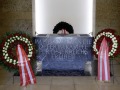 AUSTRIA / Vienna / Hofburg / Äußeres Burgtor / Republiksfeier anlässlich 80 Jahre Republik Österreich in Anwesenheit der Bundesregierung mit Kranzniederlegung im Weiheraum