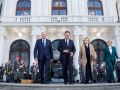 Am 15. Mai 2025 fand der Staatsakt ?70 Jahre Unterzeichnung des Österreichischen Staatsvertrages? vor dem Oberen Belvedere statt. Im Bild Bundeskanzler Christian Stocker (l.), Vizekanzler Andreas Babler (m.l.), Bundesministerin Beate Meinl-Reisinger (m.r.) und Bundesministerin Klaudia Tanner (r.).