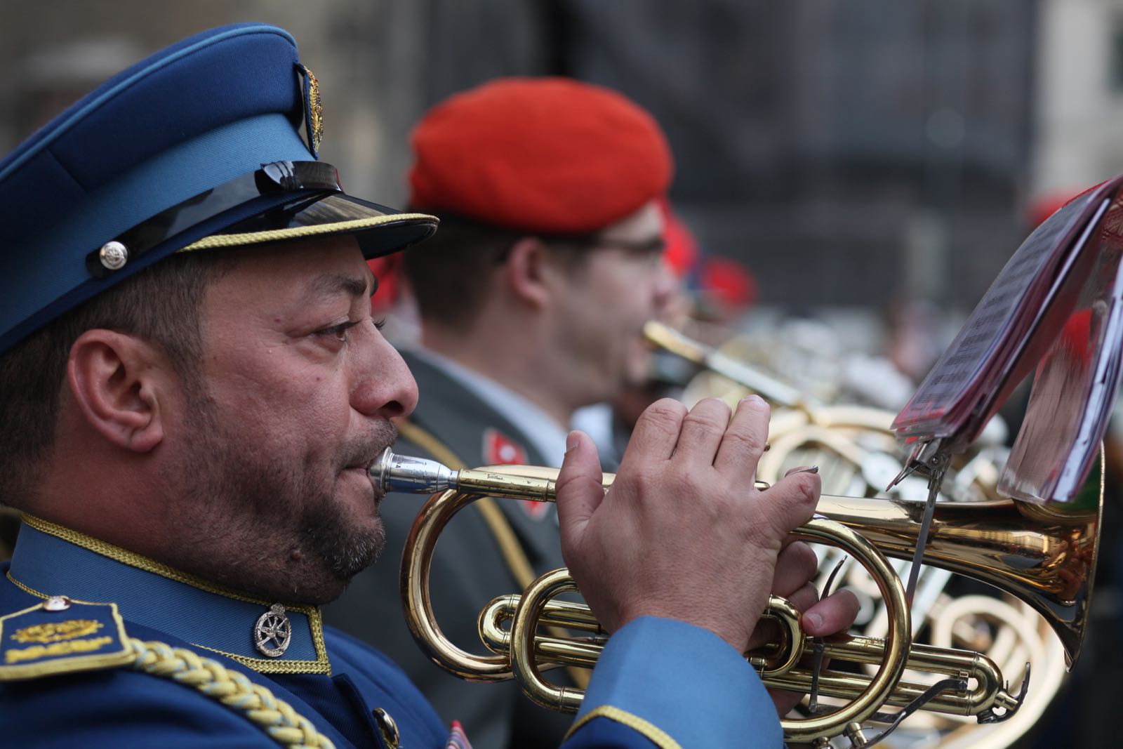 2019_01_16_Gardemusik_Oman_Flashmob_BallderOffiziere - 24 of 36