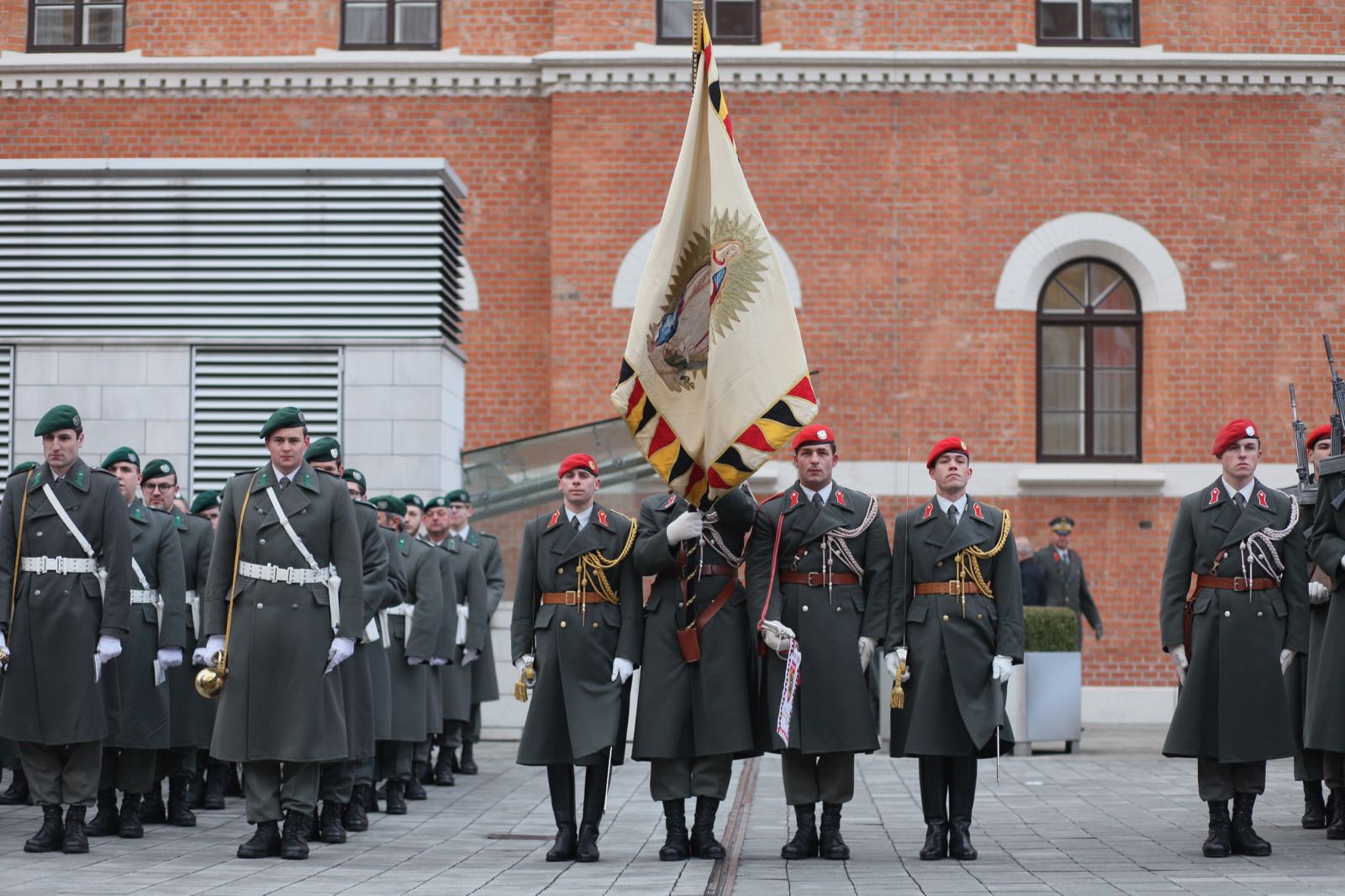 2019_01_18_1Gardekompanie_Treffen_Verteidigungsminister_DE_CHE_AUT_Rosau - 36 of 39
