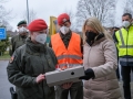 Osterbesuch von FBM Klaudia Tanner am 03 04 2021 bei den Assistenzsoldaten an der Staatsgrenze/Gmünd/NÖ