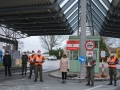 Osterbesuch von FBM Klaudia Tanner am 03 04 2021 bei den Assistenzsoldaten an der Staatsgrenze/Gmünd/NÖ