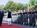 Am 10. Juli 2024 empfing Bundeskanzler Karl Nehammer (l.) den indischen Premierminister Narendra Modi (r.) zu einem Arbeitsgespräch im Bundeskanzleramt.